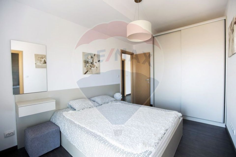 Apartament 3 camere de vânzare zona Theodor Pallady + LOC DE PARCARE