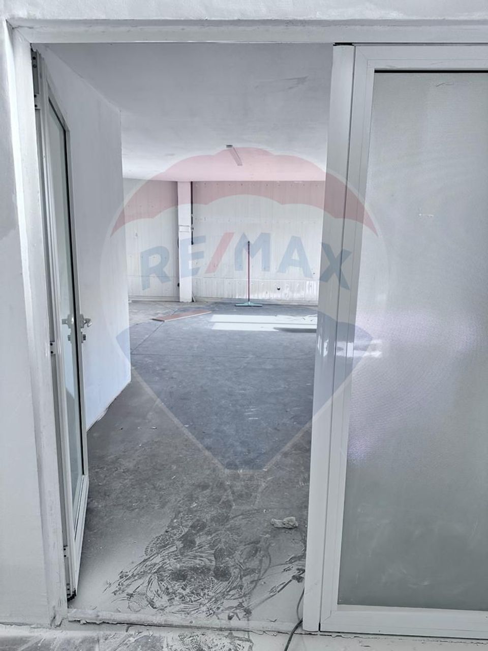 540sq.m Industrial Space for rent, Chitila area