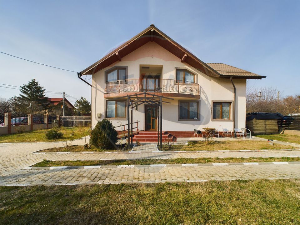 Casa 5 camere de vanzare in Crevedia  mobilata utilata gata de mutare