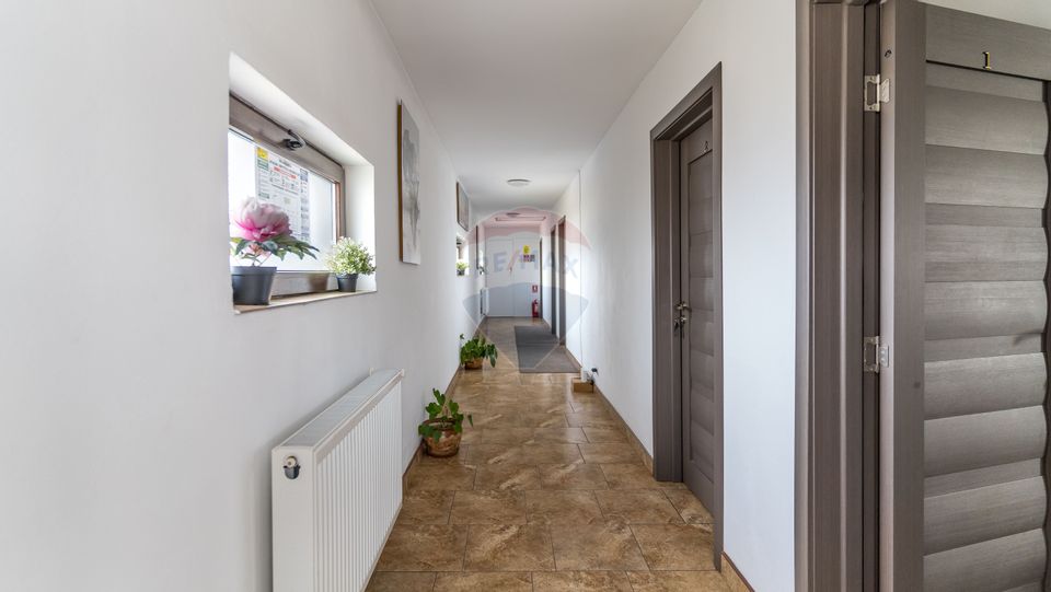16 room Hotel / Pension for sale