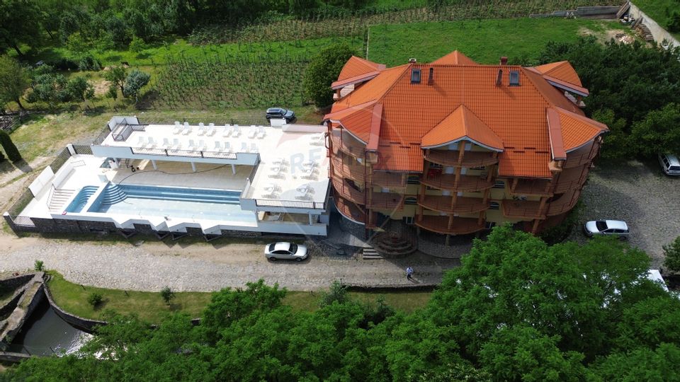 3,000sq.m Proprietate specială for sale