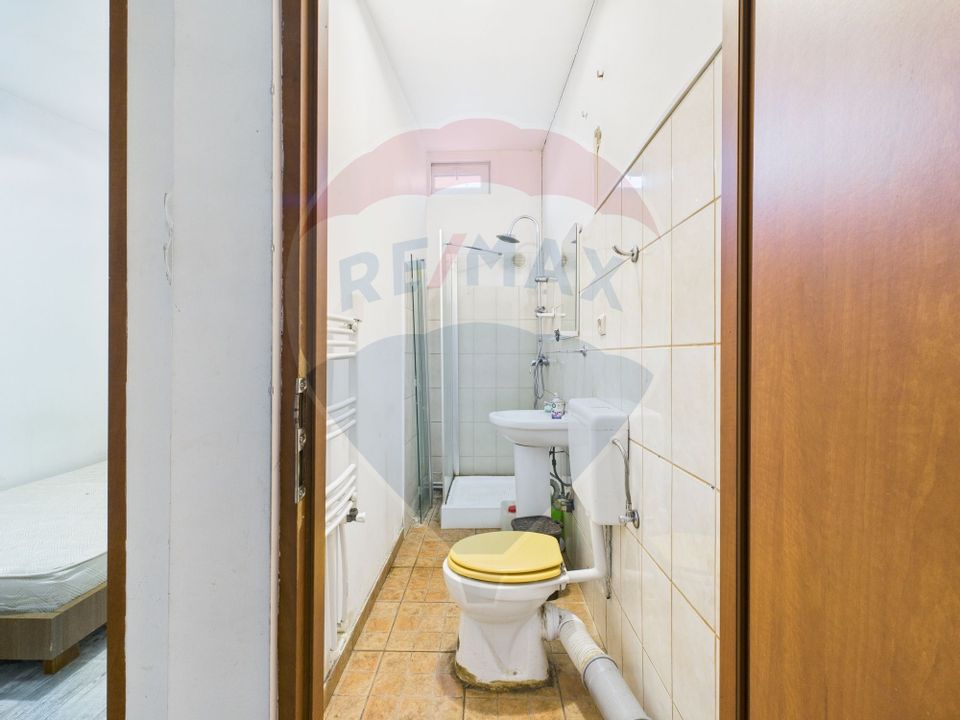 Casă cu 5 camere si 300mp curte, de închiriat în zona Bd. Gloriei