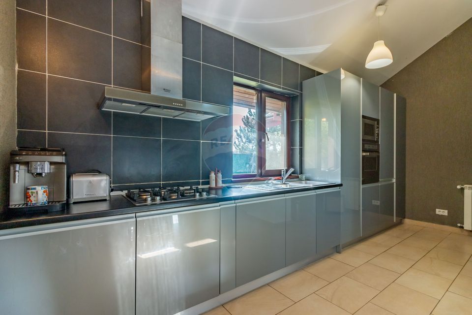 House / Villa for sale Snagov / Land 1058sqm / Premium Area