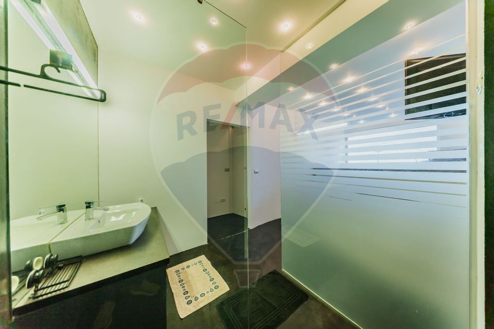 Apartament modern la Ared Uta