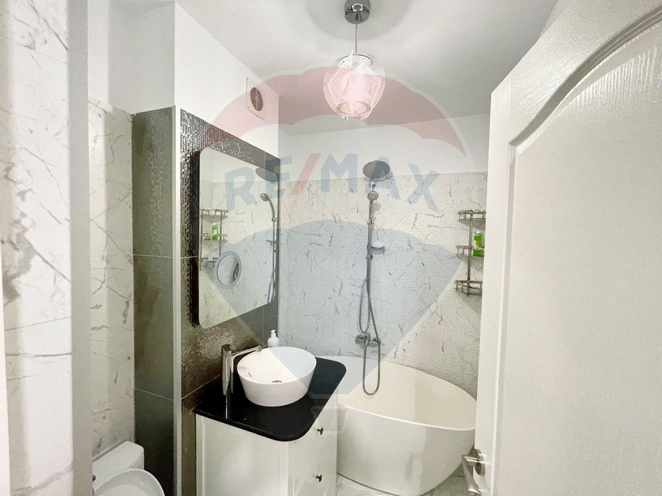 Apartament cu 3 camere de închiriat în zona Victoriei
