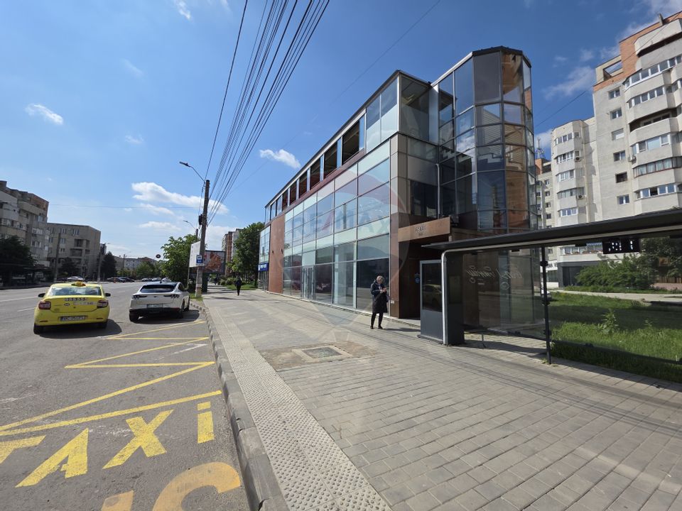 Clădire individuală de vânzare în zona Stefan cel Mare