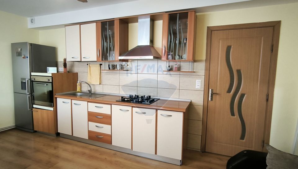 4 room Apartment for sale, Vitrometan area