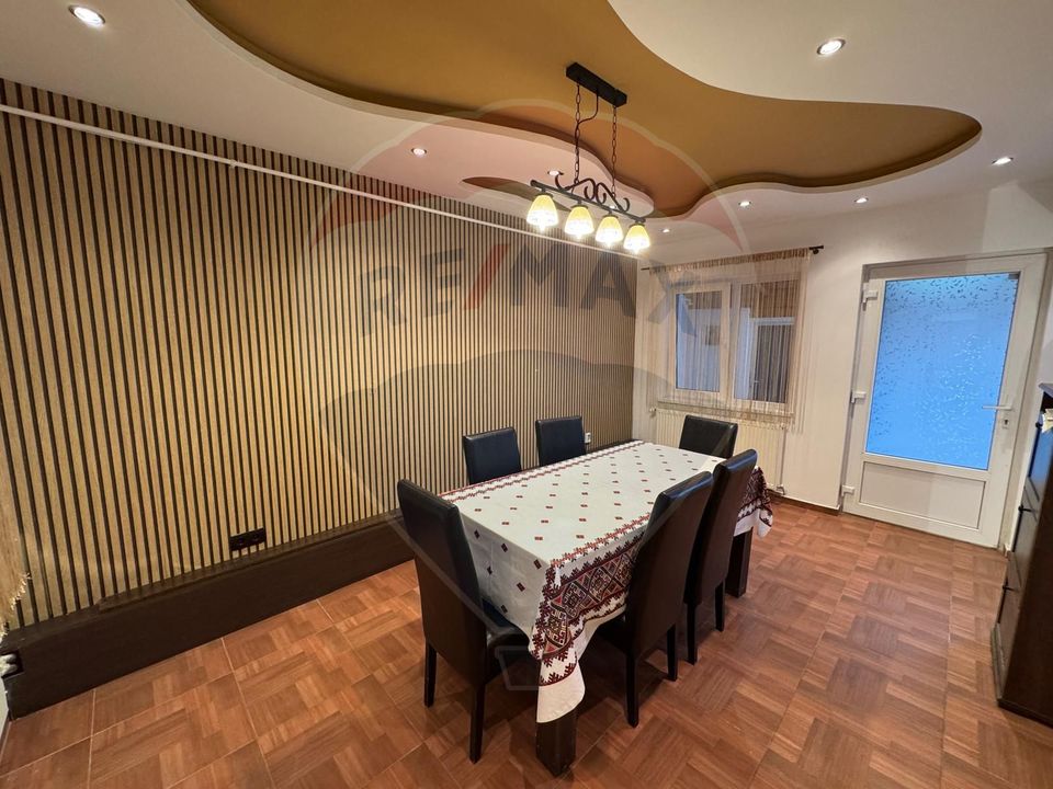 8 room House / Villa for rent, Central area