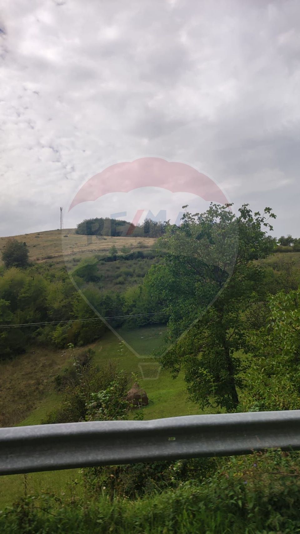 Teren intravilan constructii 3082 mp Damis Bratca drum DJ 764D