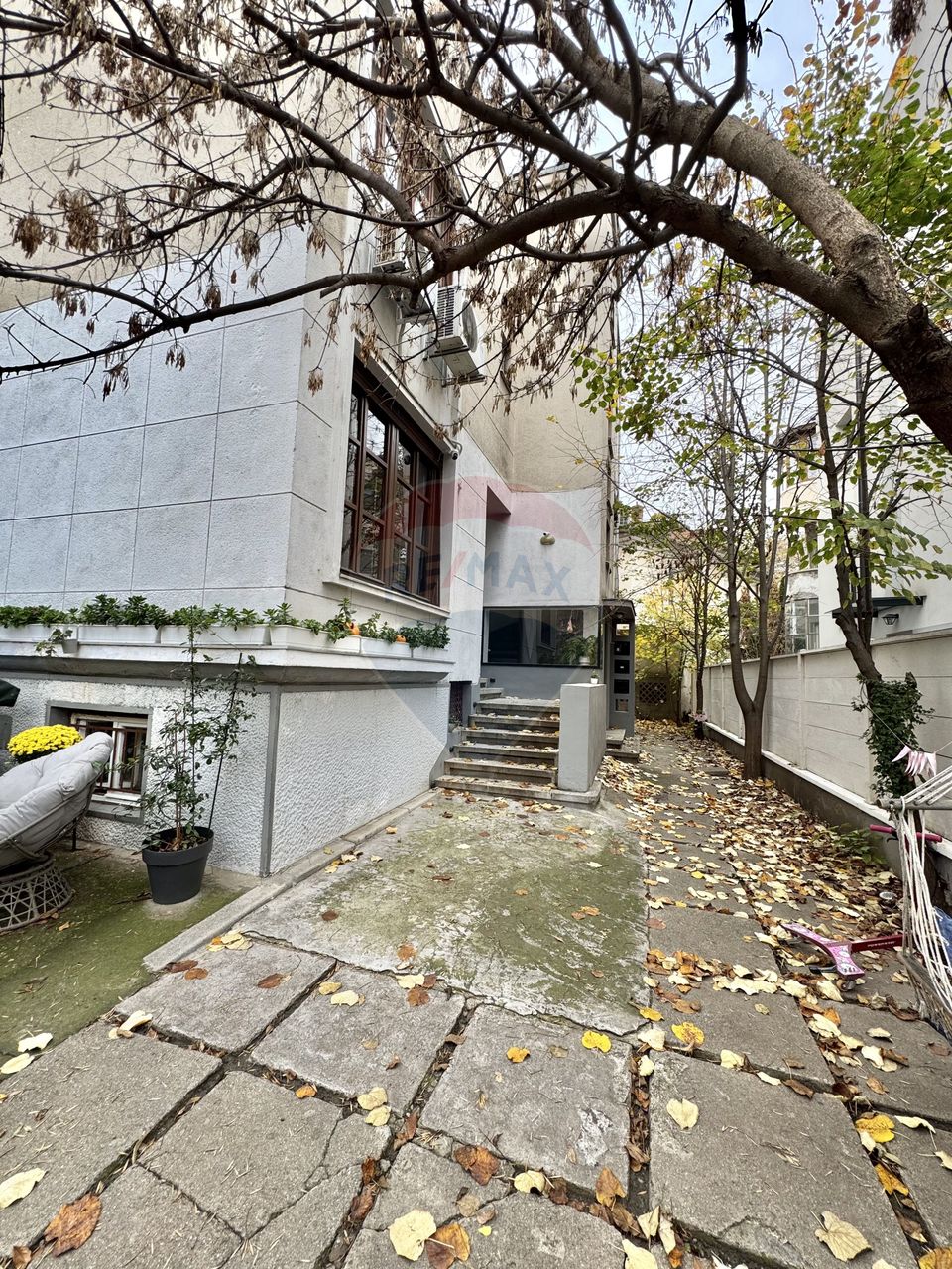 5 room Apartment for sale, Cotroceni area
