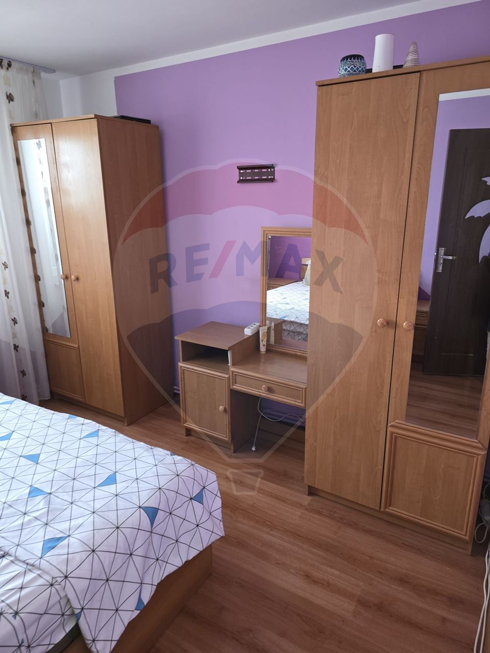 Apartament cu 2 camere de vânzare în zona Central