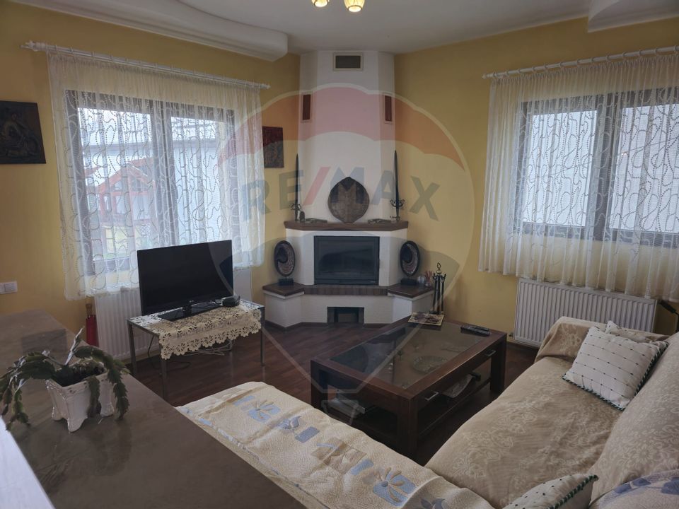 12 room House / Villa for sale, Central area