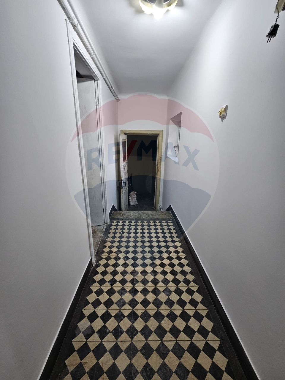 Apartament/spatiu birouri- in Vila langa Guvern - Piata Victoriei