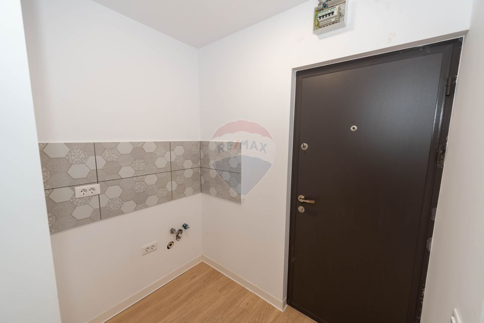 Garsoniera renovata de vanzare strada Mizil zona Trapezului Salajan