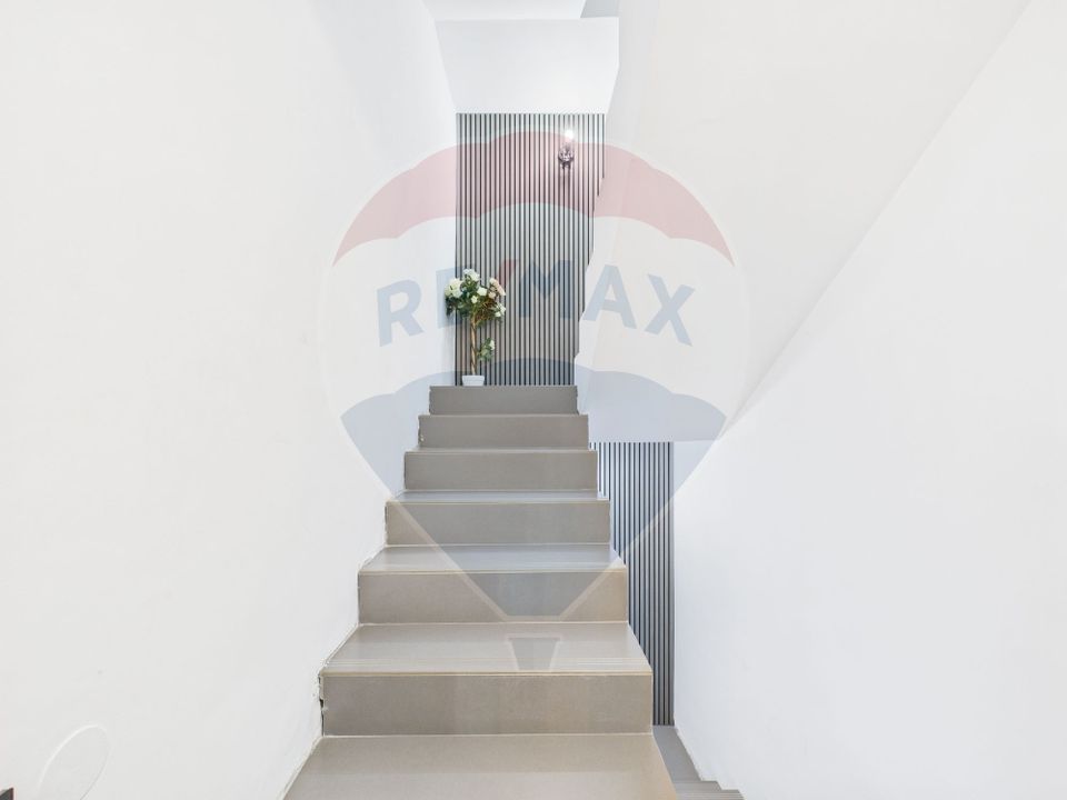 5 room House / Villa for sale, Aviatiei area