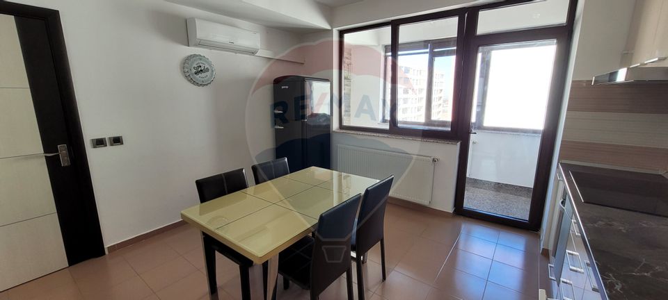 3 room Apartment for rent, Tractorul area