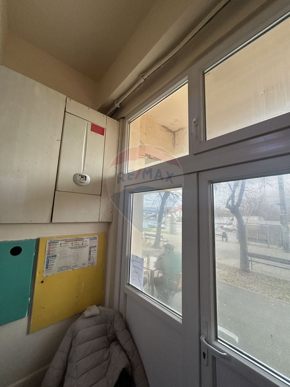 40sq.m Commercial Space for rent, Sud-Est area