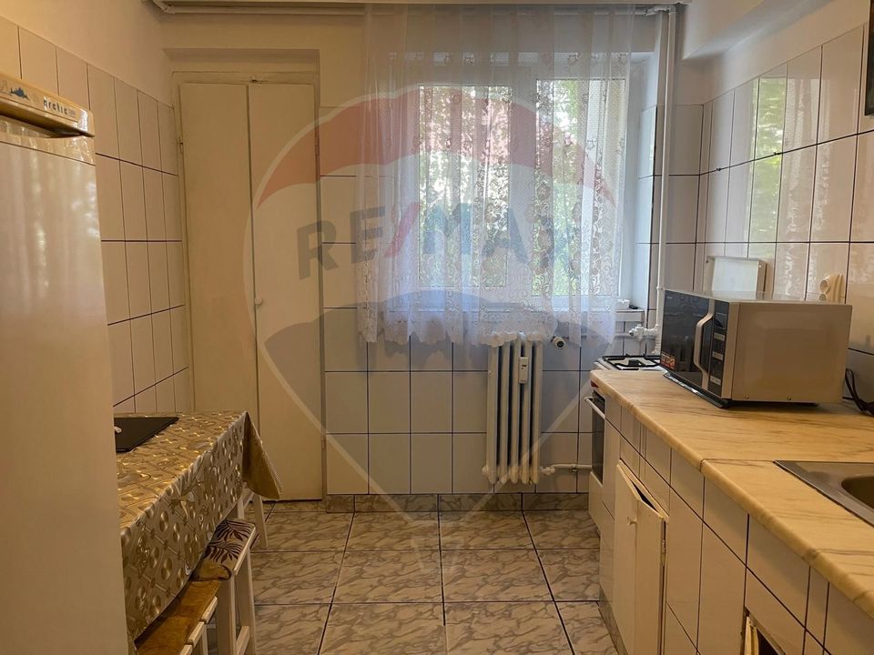 Apartament de inchiriat, zona Universitatea Constantin Brancoveanu