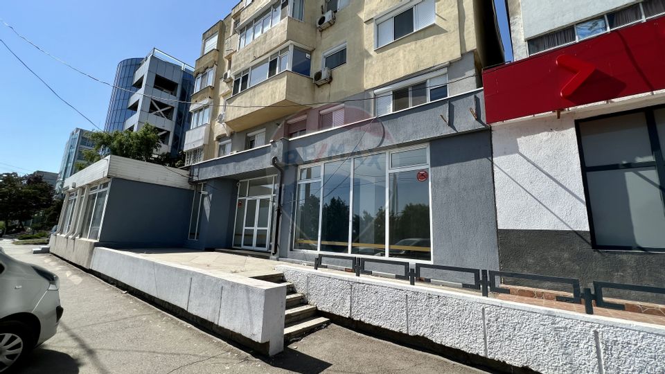 Spațiu comercial cu terasa, zona Portului de inchiriat