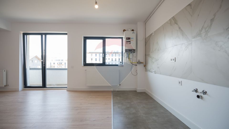 De vânzare, apartament 2 camere foarte spațios, bloc nou, Brașov