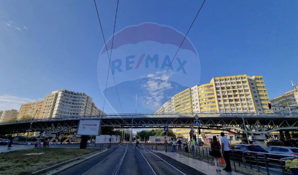 DE VANZARE PROPRIETATE TEREN & CONSTRUCȚII INDUSTRIALE