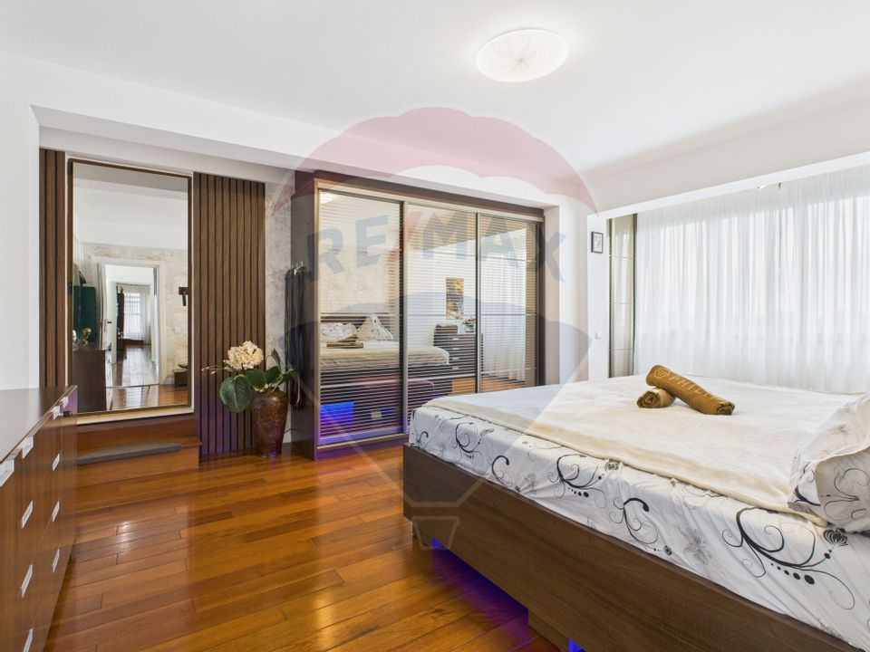 PENTHOUSE spectaculos cu terasa 300 mp