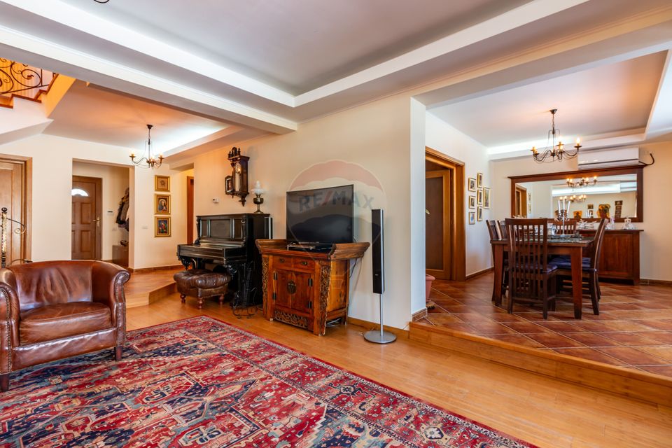 House / Villa for sale in Corbeanca, Blue Lagoon, near the lake