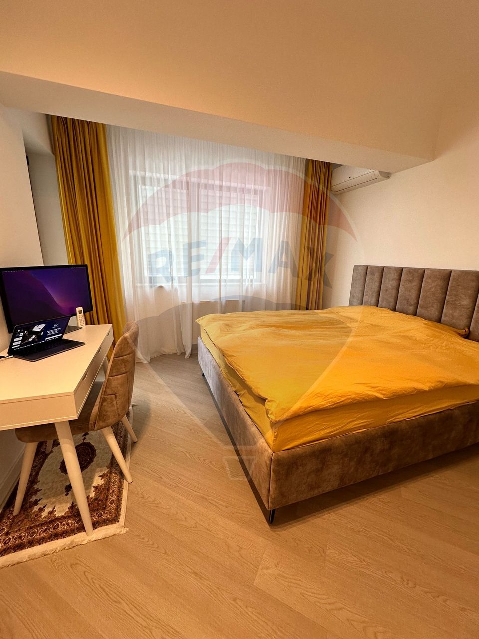 De inchiriat apartament 3 camere in Cortina North - Confort Premium