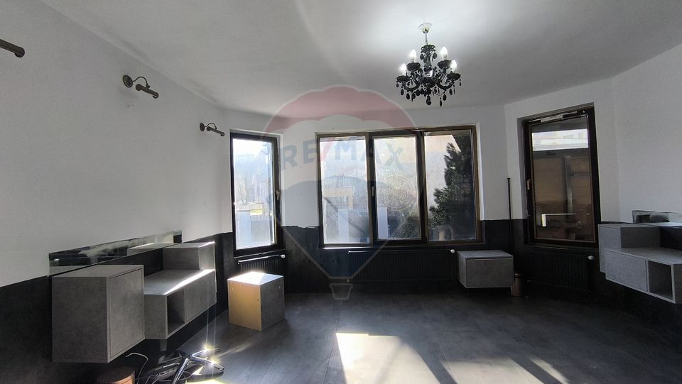 Spațiu comercial de închiriat