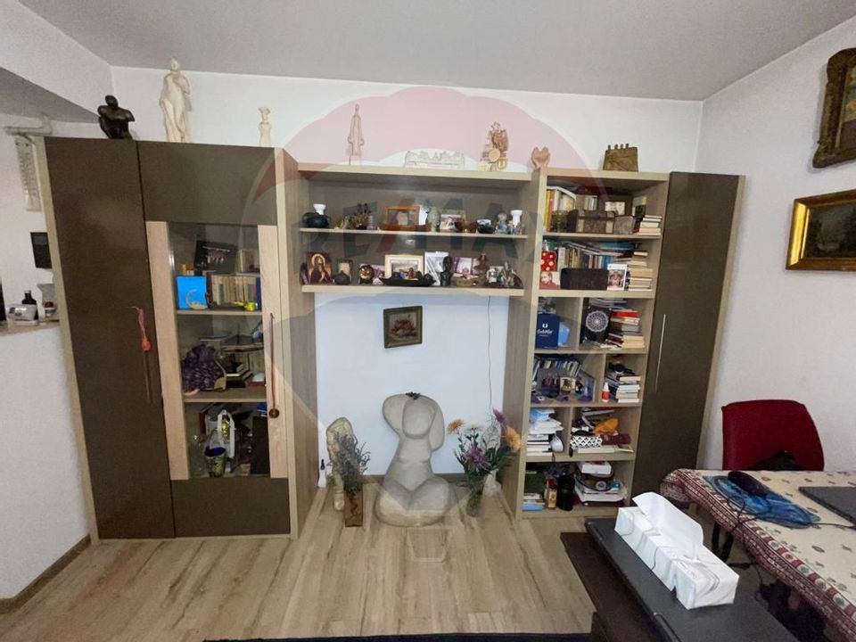 Apartament cu 2 camere de vânzare