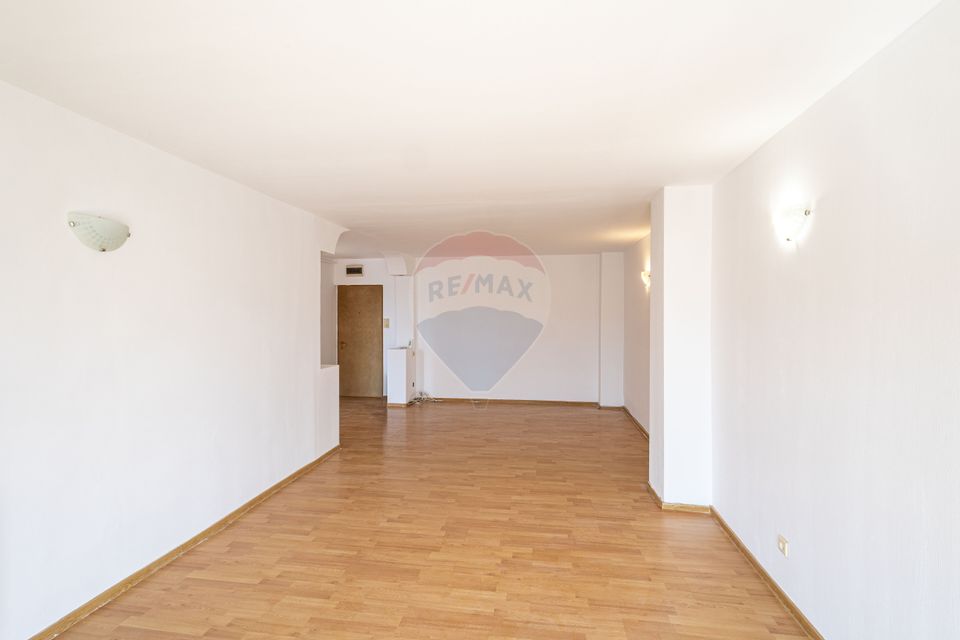 Apartament cu 3 camere de vânzare în Sebeș COMISION 0%