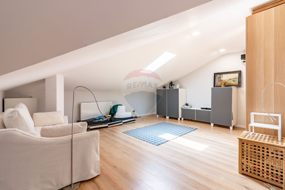 Casă / Vilă in Mogosoaia, adiacent Martha Bibescu