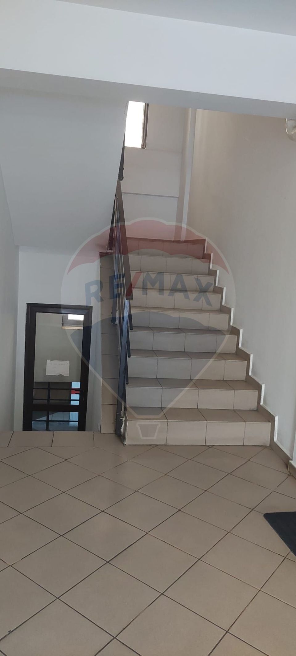 Penthouse cu 3 camere de vânzare în zona Bucurestii Noi