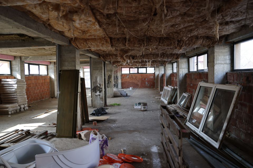 Spațiu comercial de 317mp de vânzare