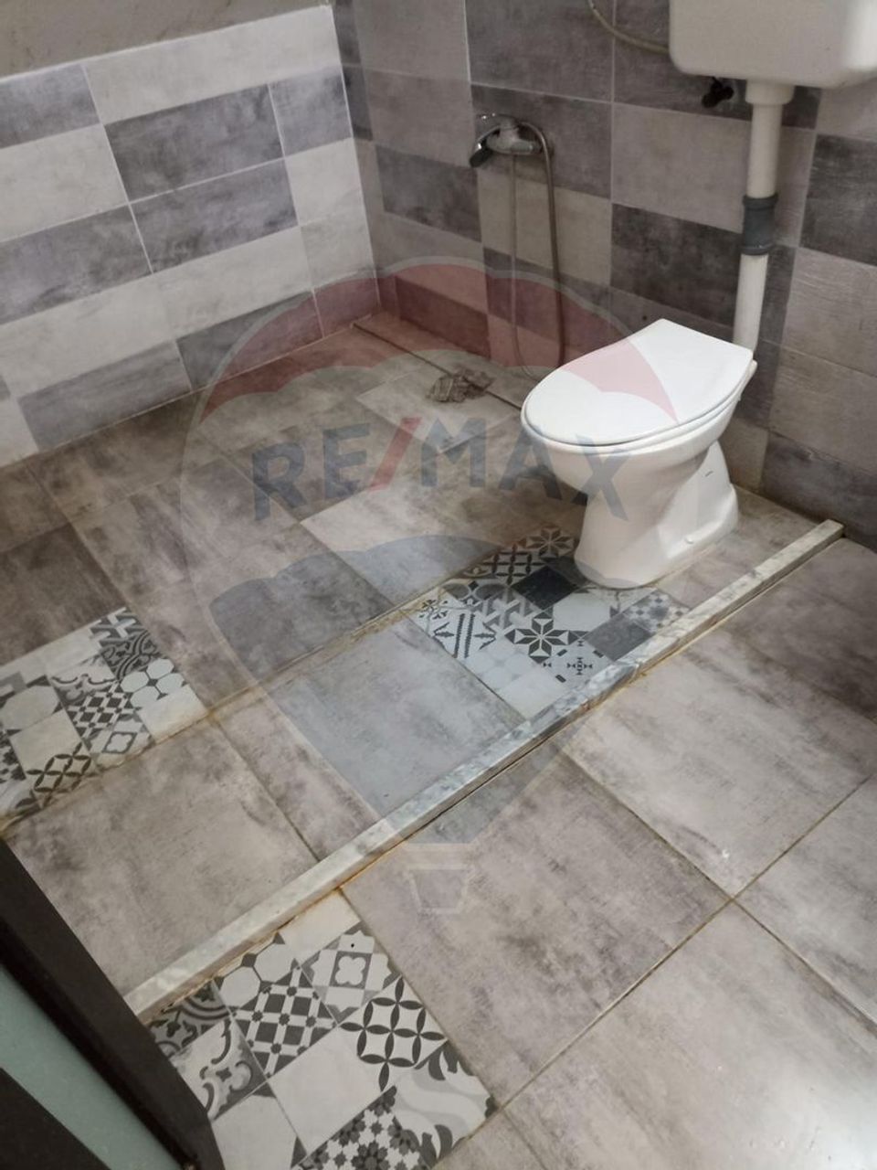 Pensiune 20 camere de vânzare  zona Gradiste - Preluare chiriaş