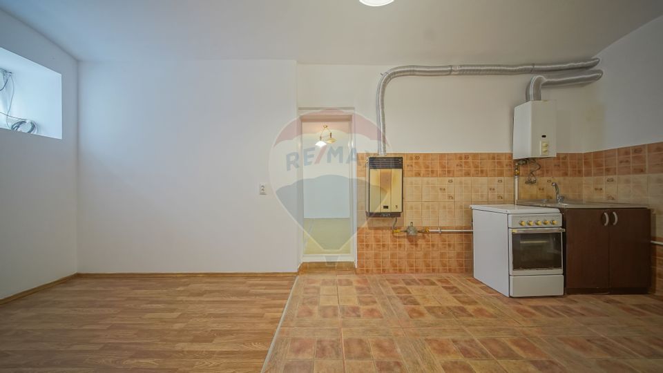 2 room Apartment for sale, Centrul Istoric area