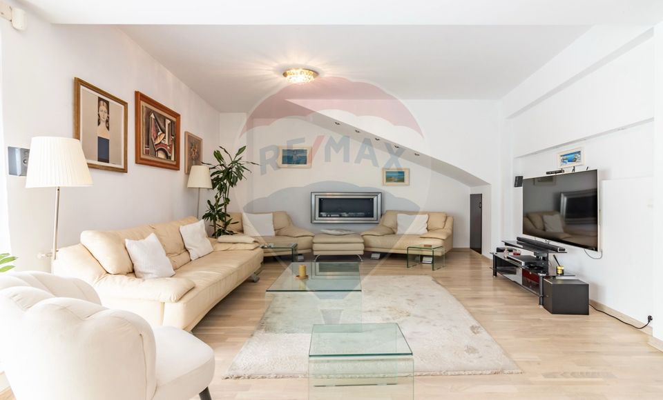 6 room House / Villa for sale, Aviatiei area