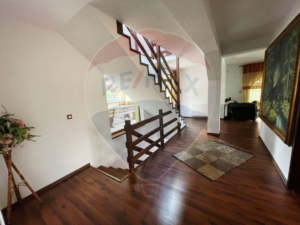 Casa /Vila de vanzare in Durau