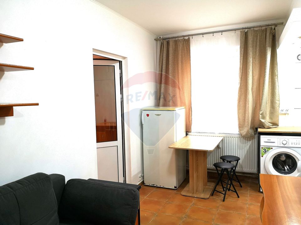 2 room Apartment for sale, Podul de Piatra area