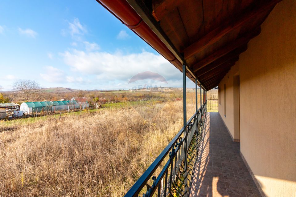 Casă finalizată, 278 mp teren 2305 mp Pleașa, Bucov, Ploiesti