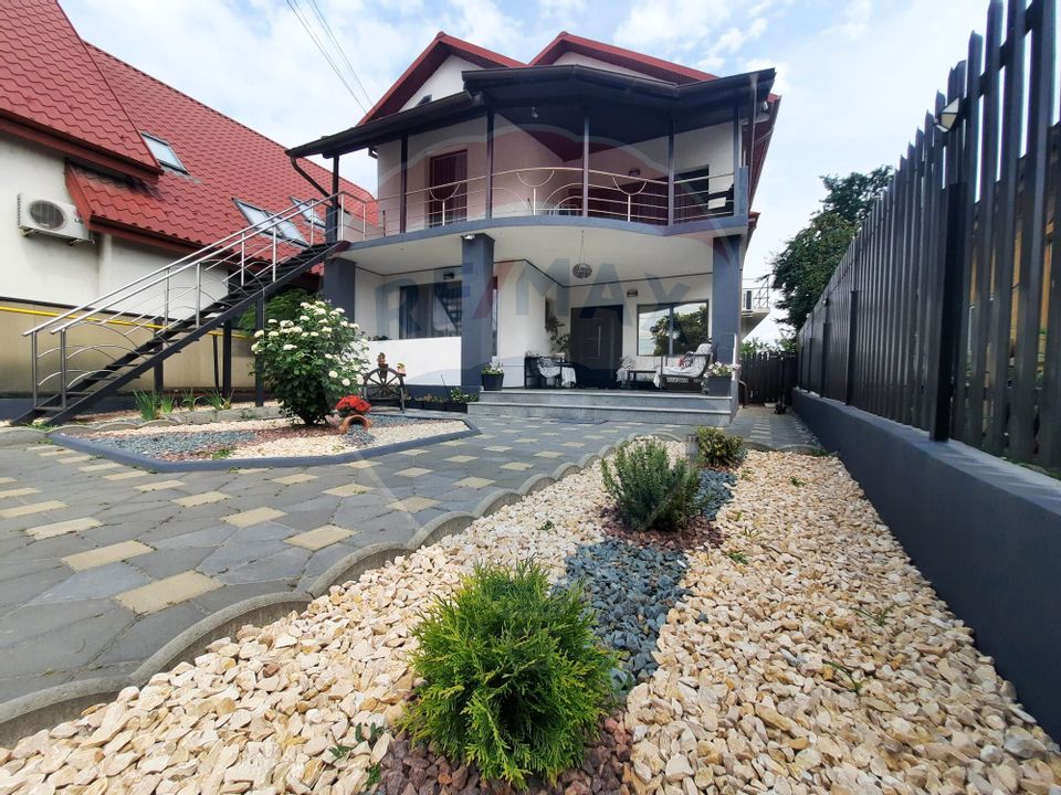 6 room House / Villa for sale, Est area