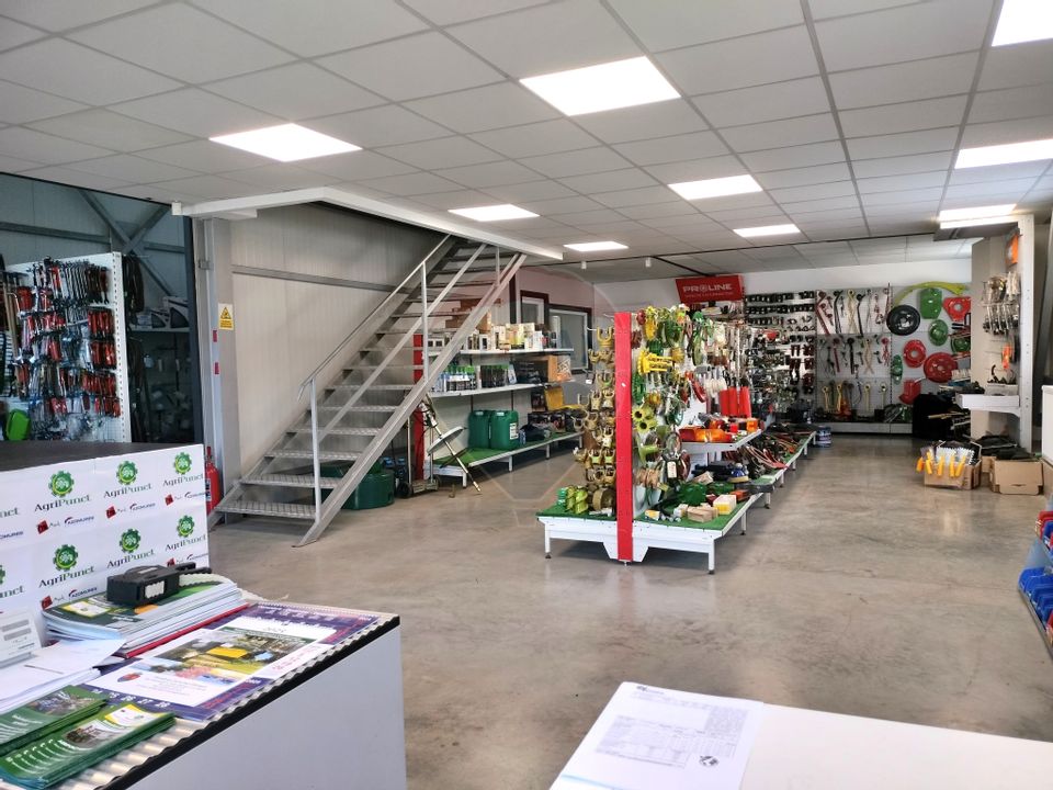 400sq.m Industrial Space for sale