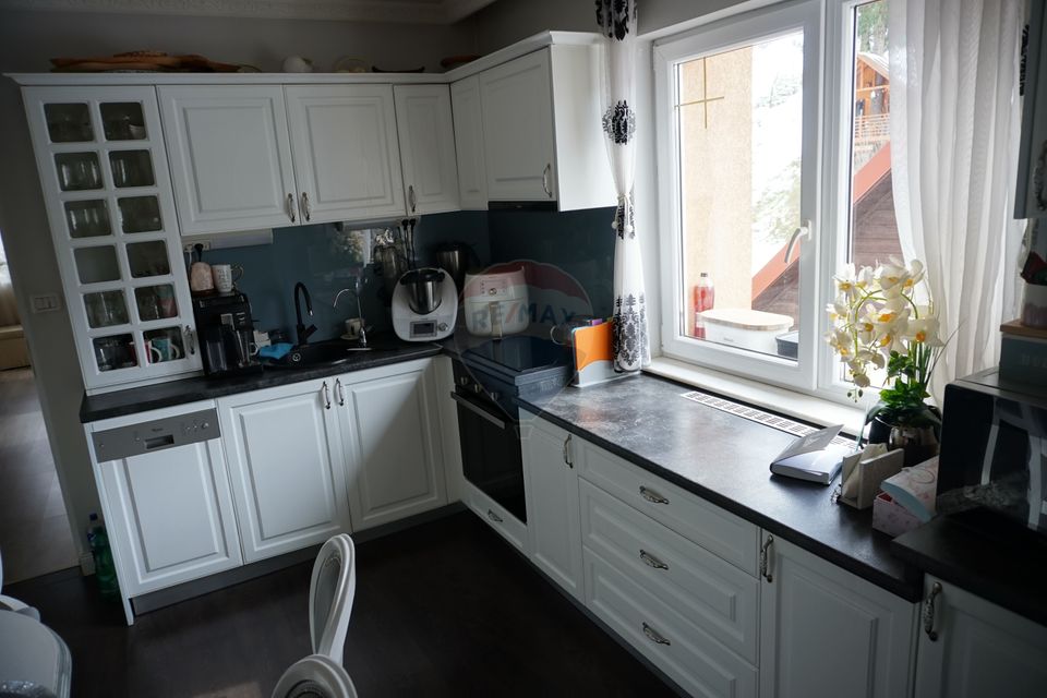 5 room House / Villa for sale