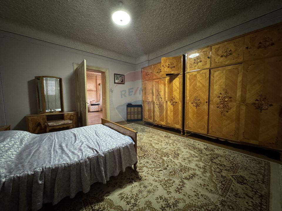 Casă pe str. Avram Iancu în Dumbrăveni