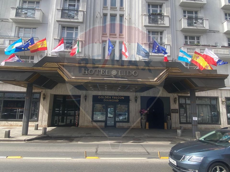500sq.m Commercial Space for rent, Magheru area