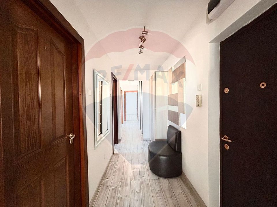 3 room Apartment for sale, Zimbru area