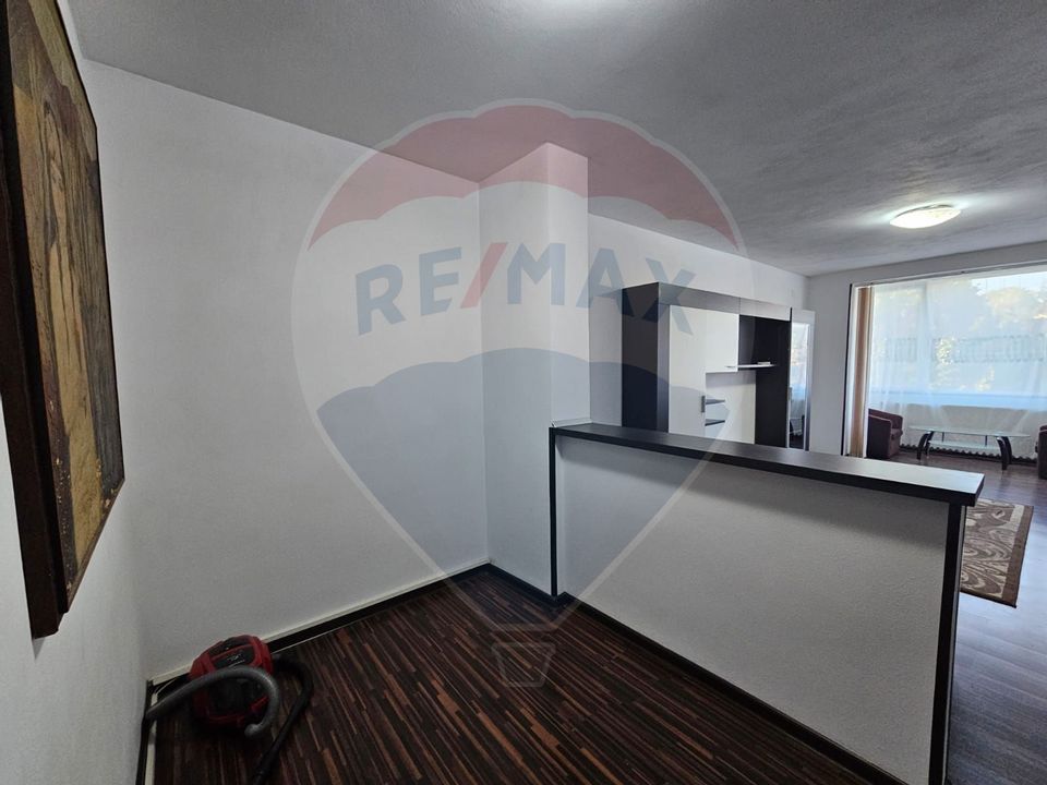 Apartament cu 2 camere de inchiriat