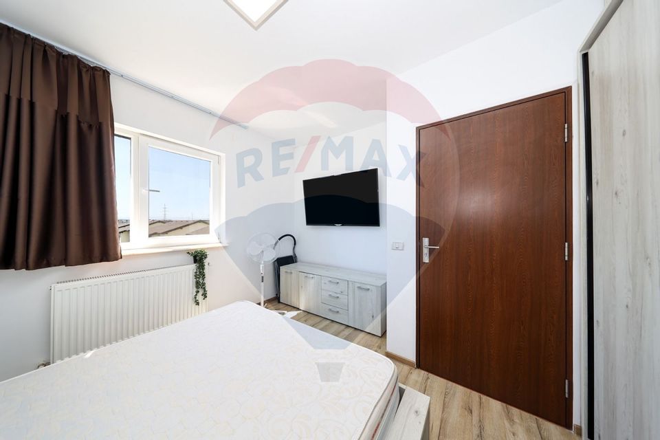 Penthouse 3 camere cu terasa, mobilat, loc parcare