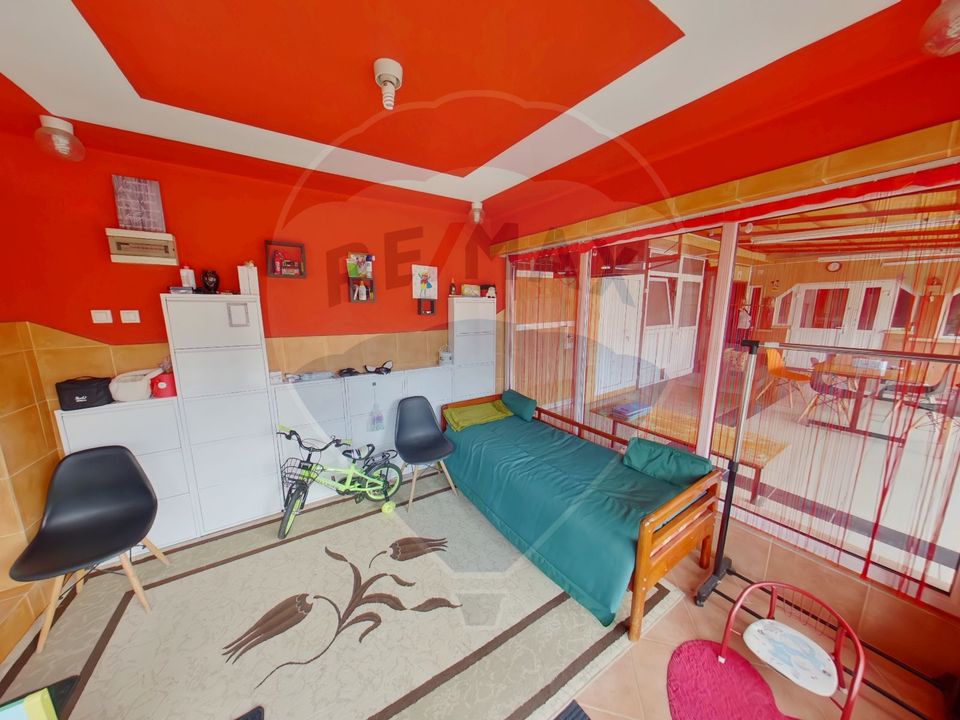 16 room House / Villa for sale, Est area