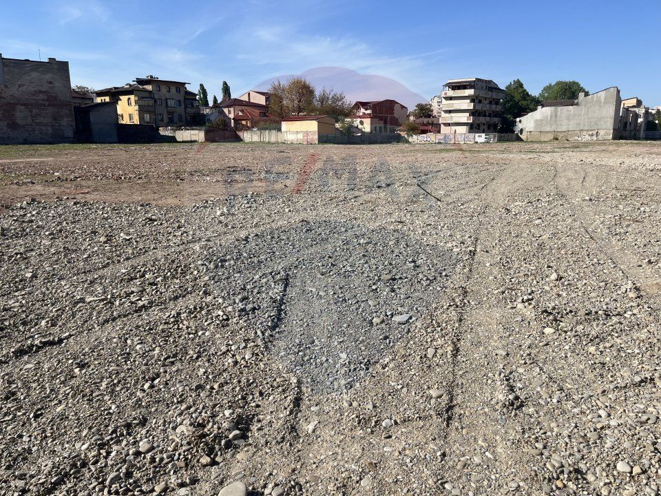 Teren intravilan de vanzare Bucuresti Bucur Obor  22000mp